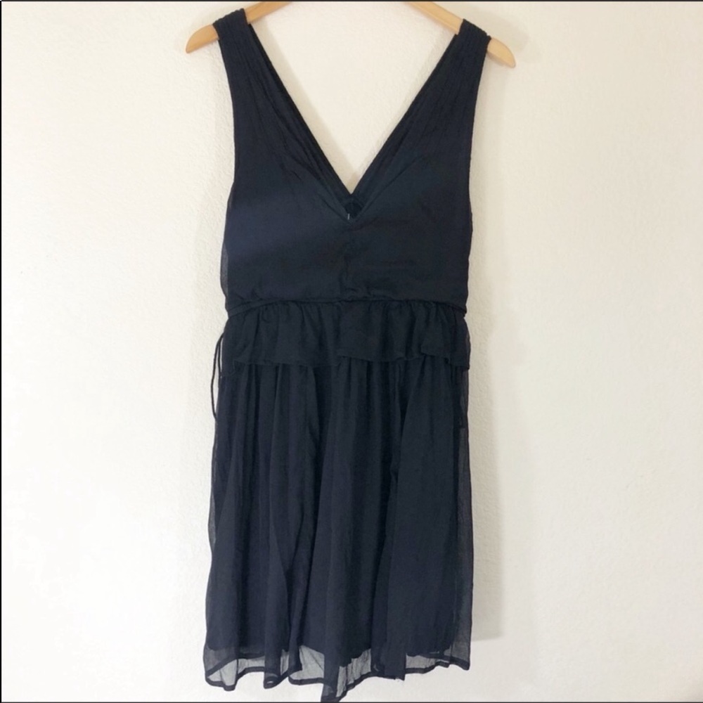 ♠️ Free People V neck short dress 👗 - Picture 3 of 6